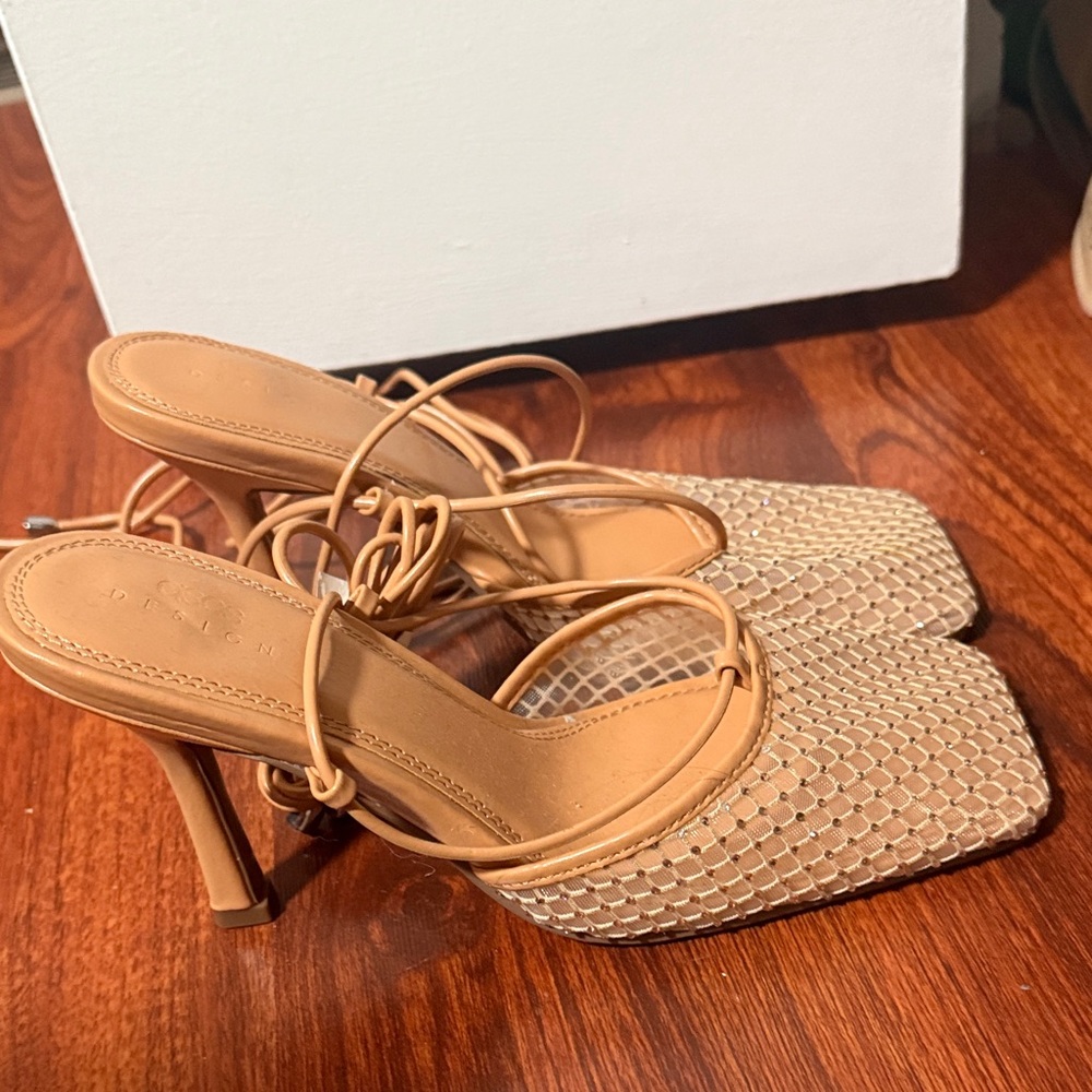 Elegant Tan Strappy Heels
